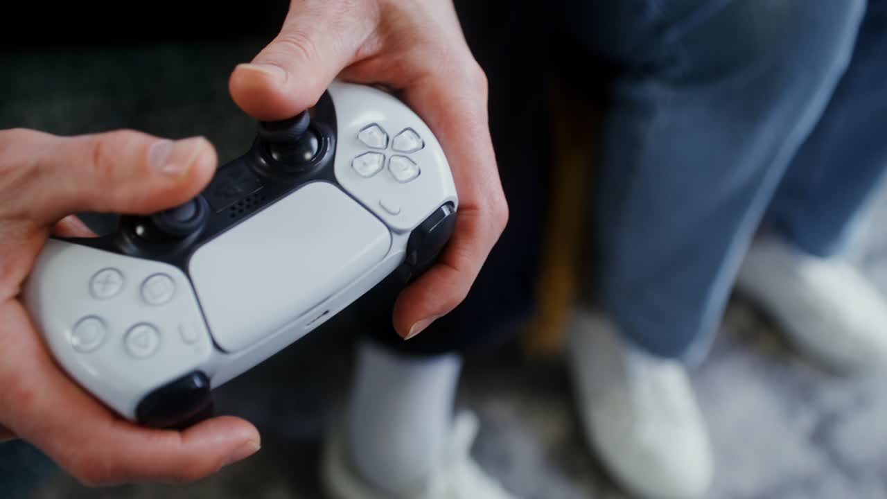 PlayStation 5 DualSense Controller