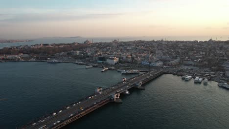 Puente-De-Galata-Histórica-Península-De-Estambul