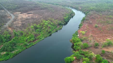 Badlapur,-Maharashtra-barvi-river-drone-shot-sunny-day