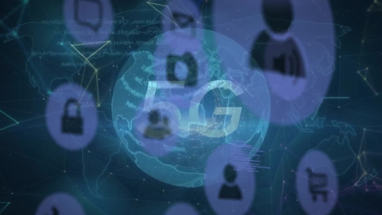 animación de procesamiento de datos y iconos de medios sobre el globo y texto 5g.