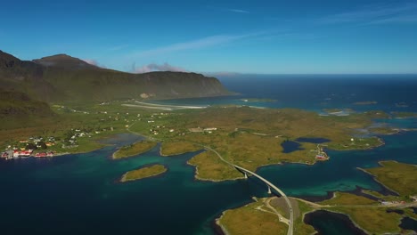 Fredvang-Brücken-Panorama-Lofoten-Inseln