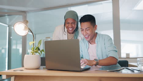 Laptop,-Colaboración-Y-Ganador-Con-Una-Empresa.