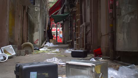 litter in hong kong alleyway