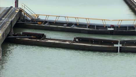 hydraulic gates of pedro miguel locks, panama canal