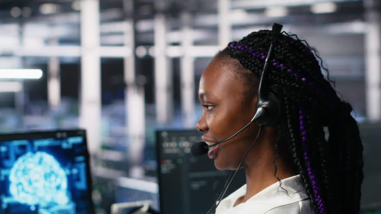 Data Center Developer Using Ai Assistant To Provide User Technical Support