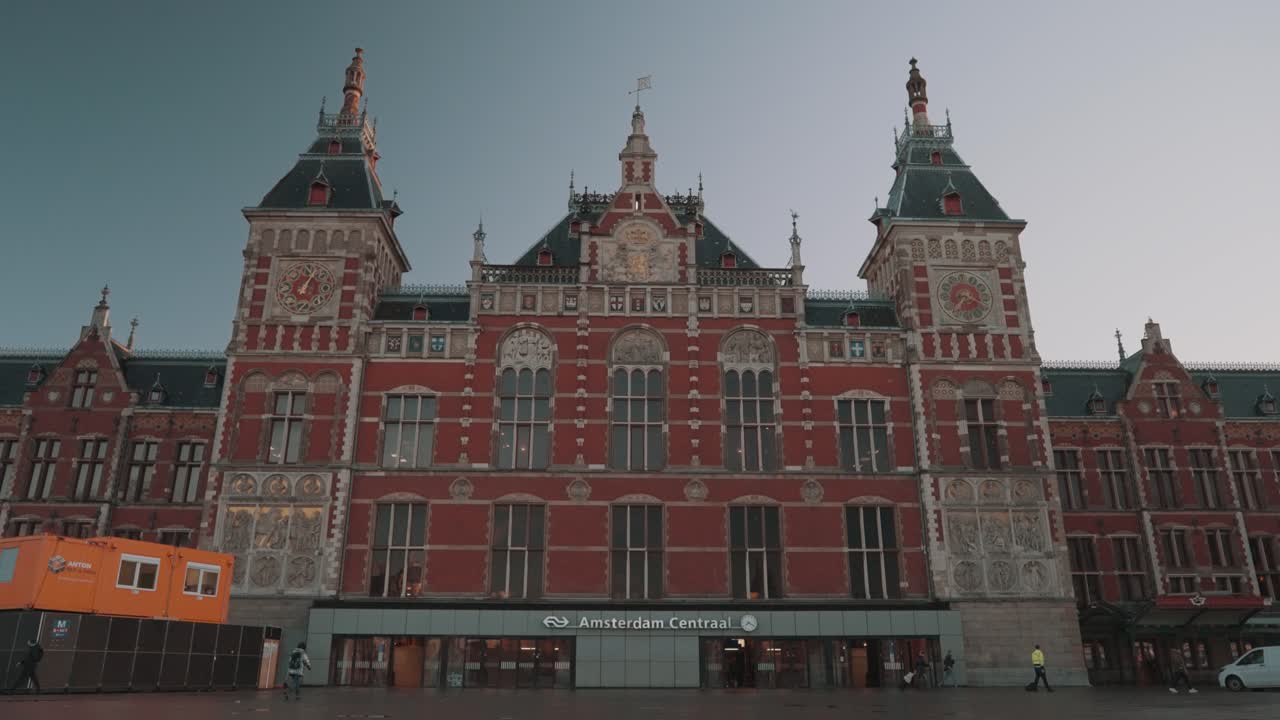 Amsterdam Centraal Train Station Exterior