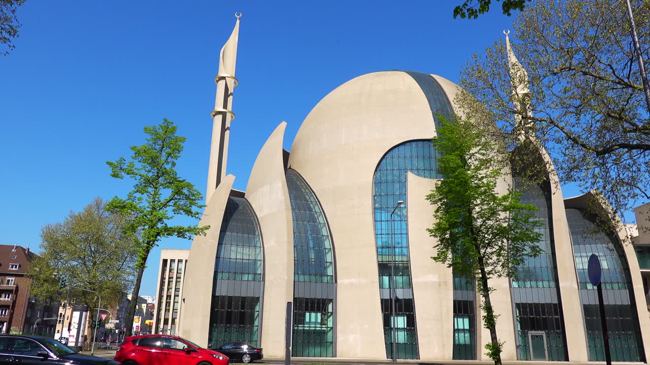 른, 독일, 른 중앙 모스크, 디티브 중앙 모스크 른