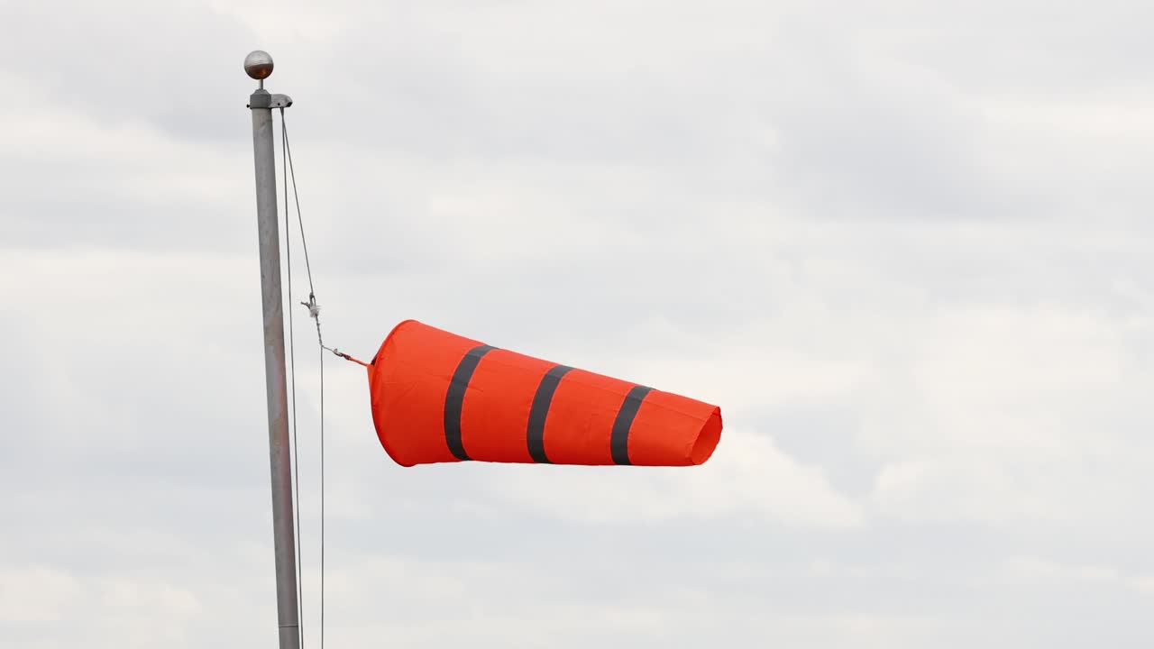windsock que indica la dirección y la velocidad del viento