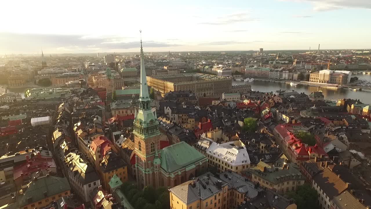 una vista aérea muestra la iglesia alemana en estocolmo suecia