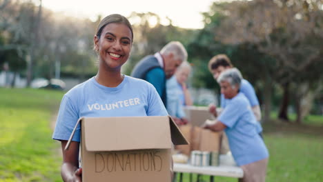 volunteers working together to collect donations
