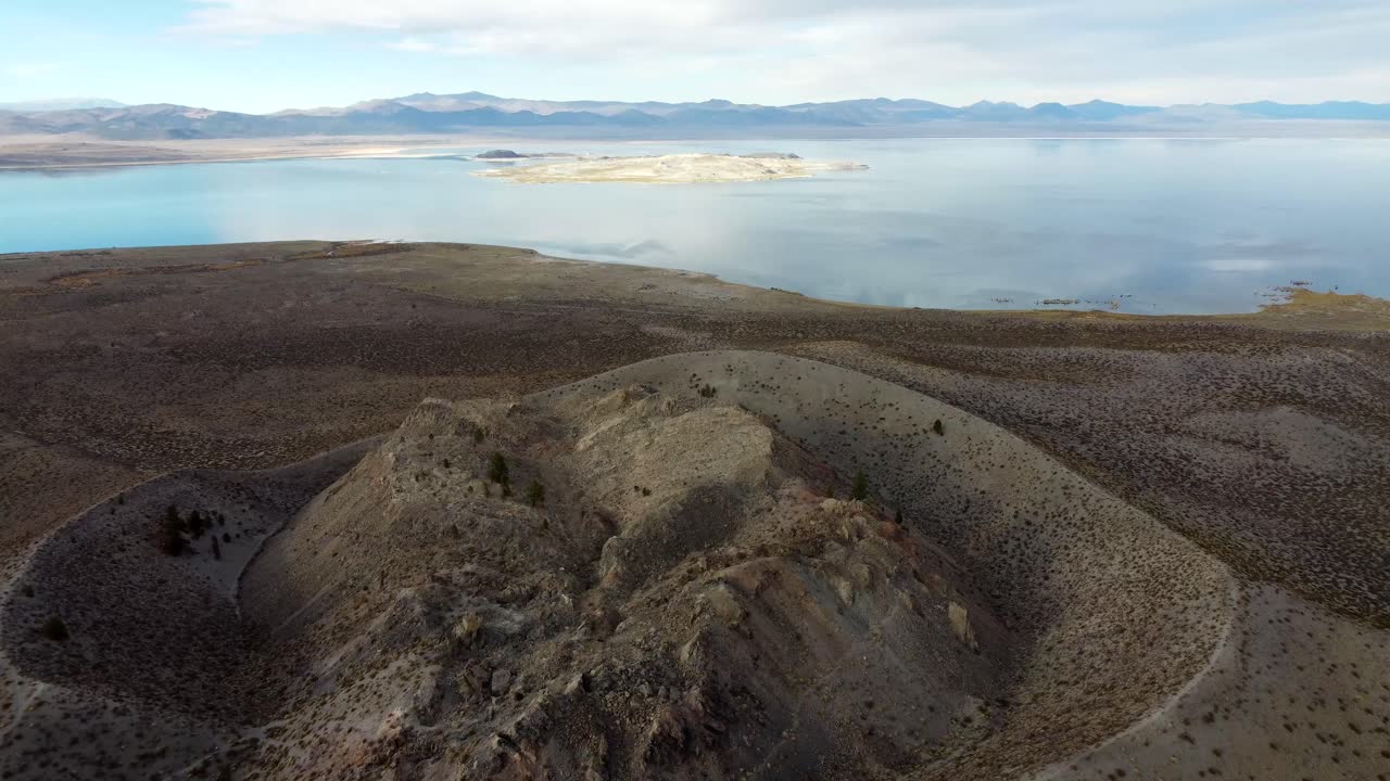 USA, CA, Mono Lake, Panum Crater, 45591 - Panum Crater with Mono Lake behind at sunset