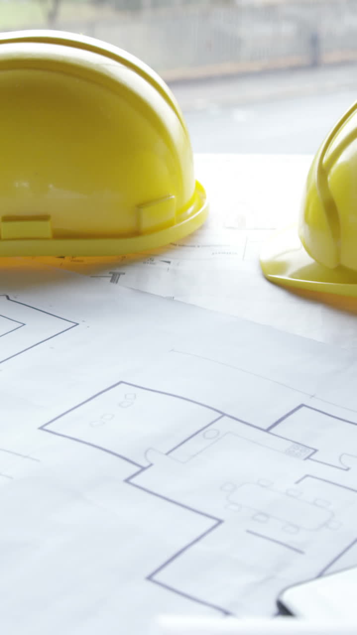 cascos de seguridad con plano