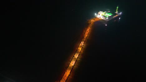 Haji-Ali-Dargah---Mumbai-Drone-Footage,-India-Mumbai's-Stunning-Aerial-view