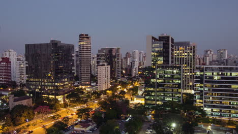 Zeitraffer-Von-Tag-Zu-Nacht,-Beleuchtete-Gebäude,-Sao-Paulo,-Brasilien