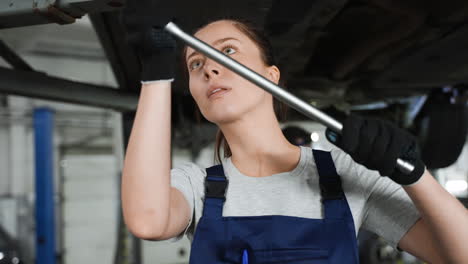 mechanic in the workshop