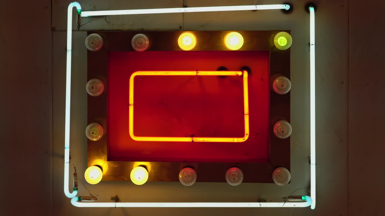 레트로 라스베가스 80년대 스타일의 네온빛 배경