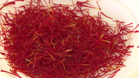dried saffron threads