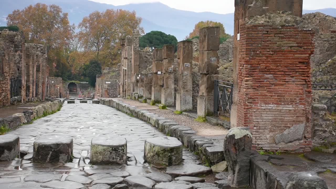 Ruins of famous Pompeii city, Italy.Via Stabiana
