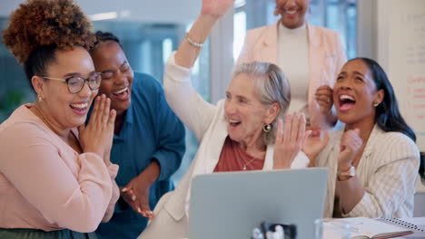 happy business people, laptop