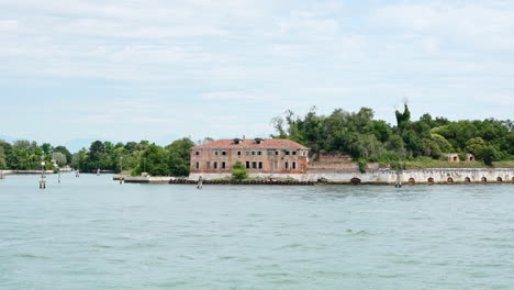 forte sant'andrea parte del edificio, venecia, italia