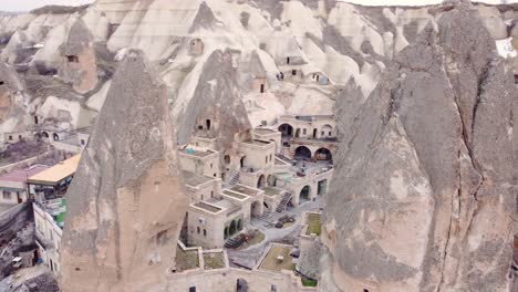 Cave-dwellings-at-Goreme,-Cappadocia,-Turkey