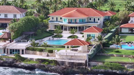 villas de lujo con vistas al océano de la costa de la romana en la república dominicana