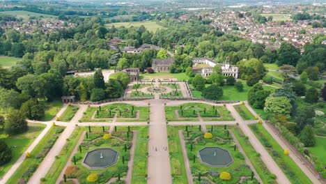 Panorama-Of-Italian-Garden-Trentham-In-Stoke-on-Trent,-England,-United-Kingdom