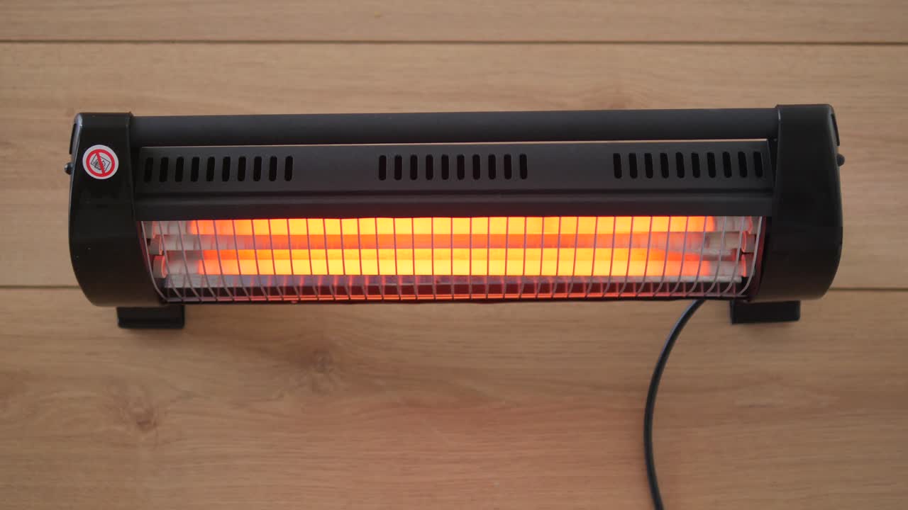 электрический нагреватель на стене