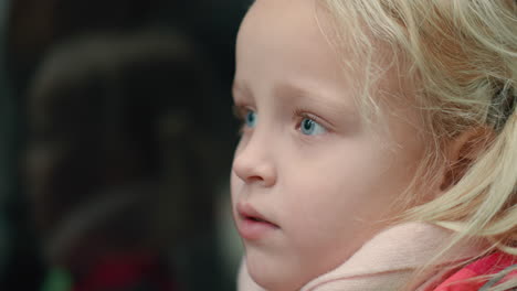 Girl-with-blue-eyes