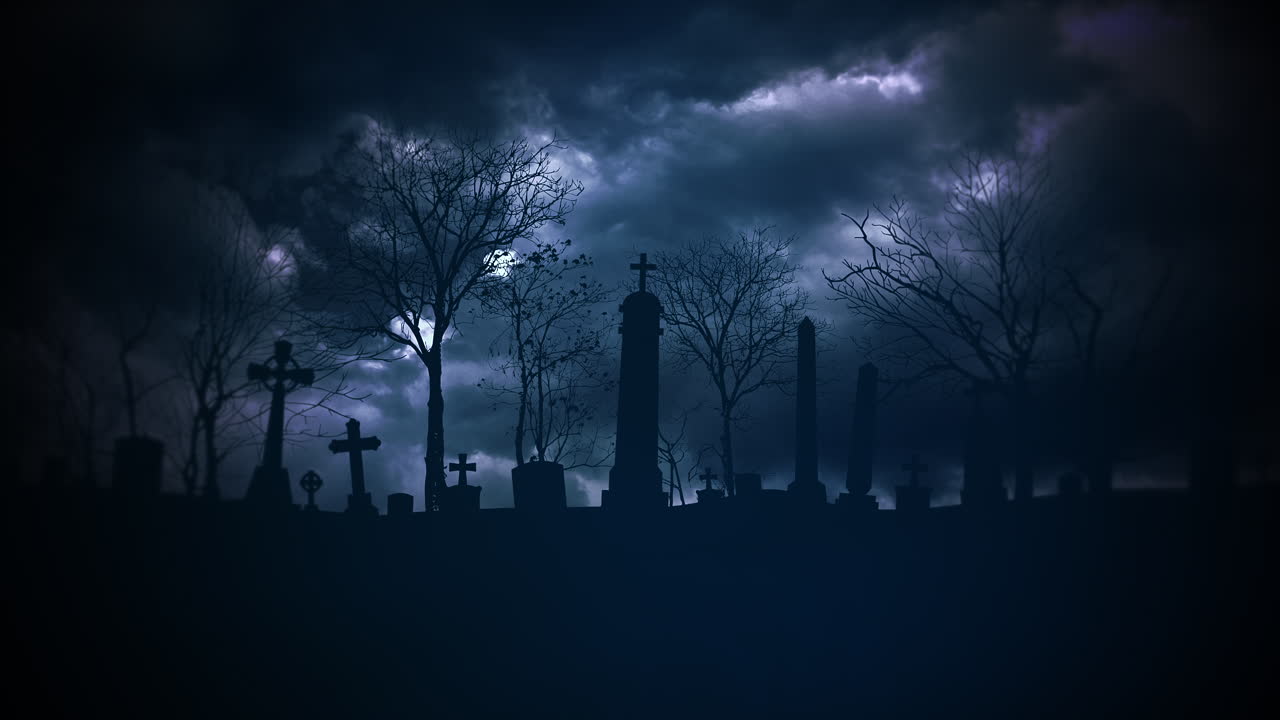fondo místico de halloween con nubes oscuras y tumba en el cementerio