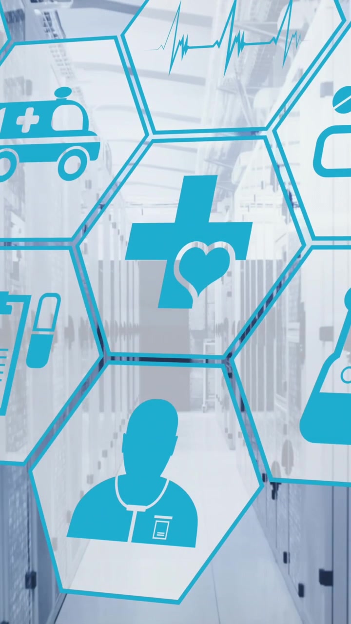 Animazione di icone mediche multiple su sala server di computer.