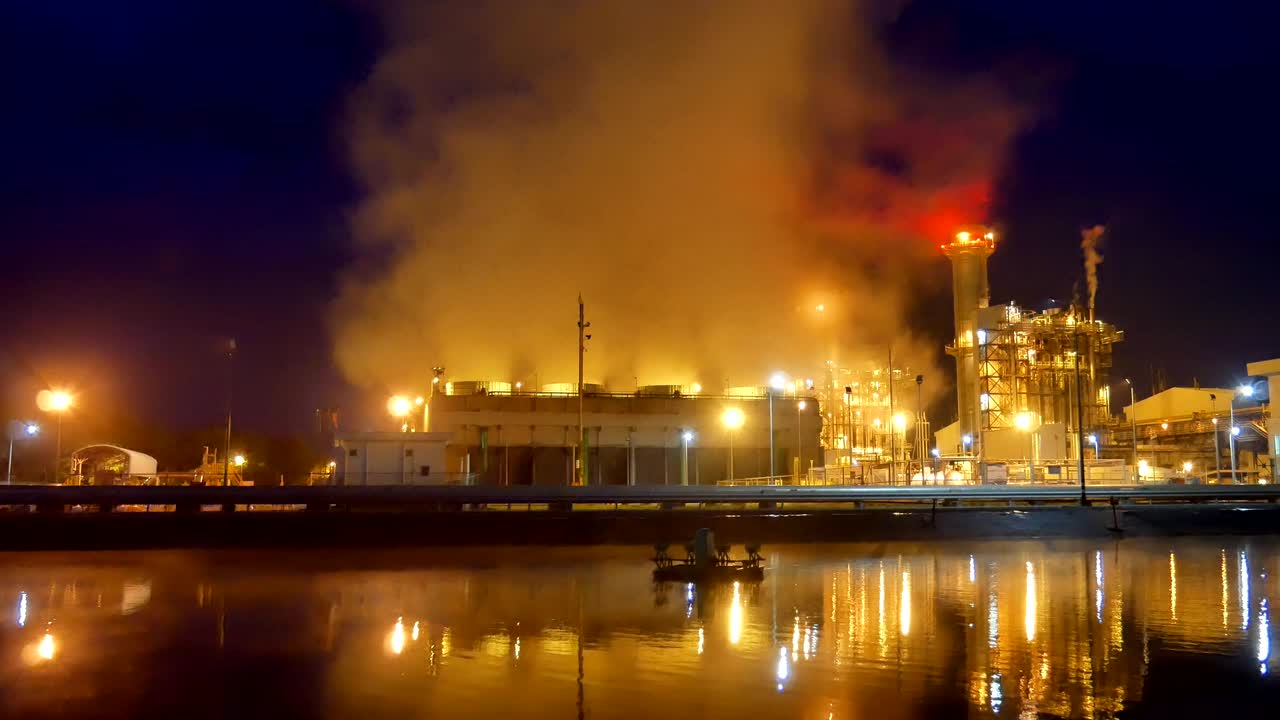 VDO footage power plant and reflection