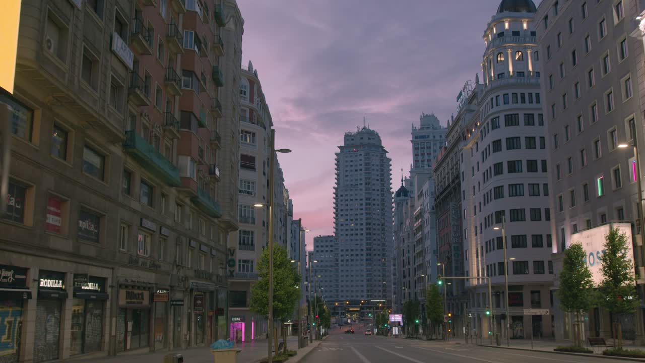 vacío madrid, plaza españa