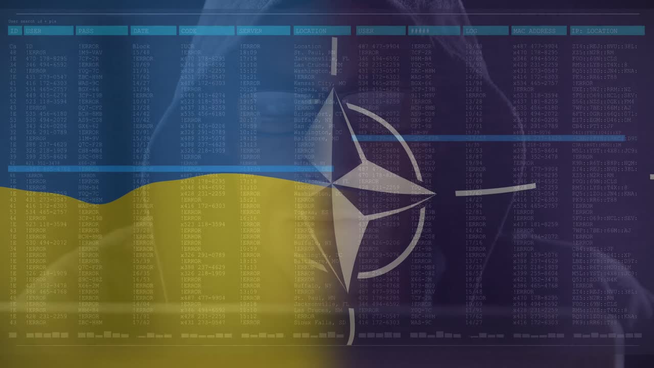 animación de un hacker caucásico sobre la bandera de la otan y ucrania