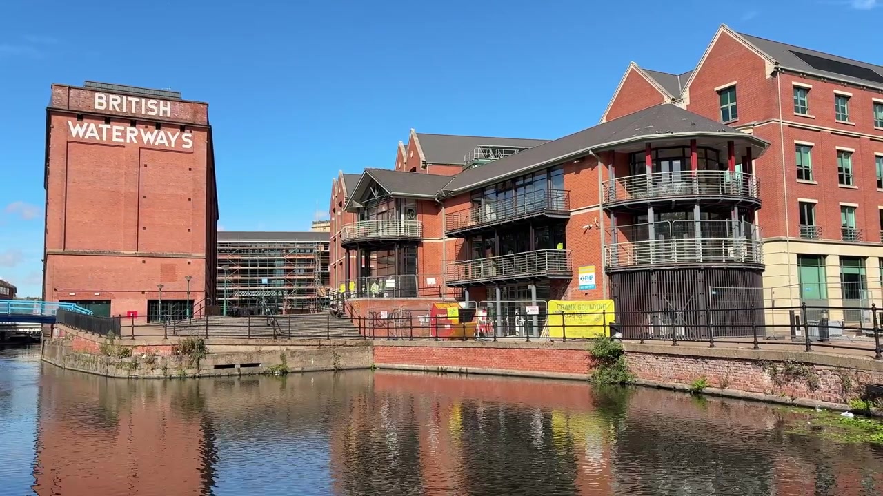 View of Nottingham Castle Wharf Canalside along the Nottingham Canal, featuring vibrant British waterways near Old Market Square in Nottingham city centre, Nottinghamshire, England.