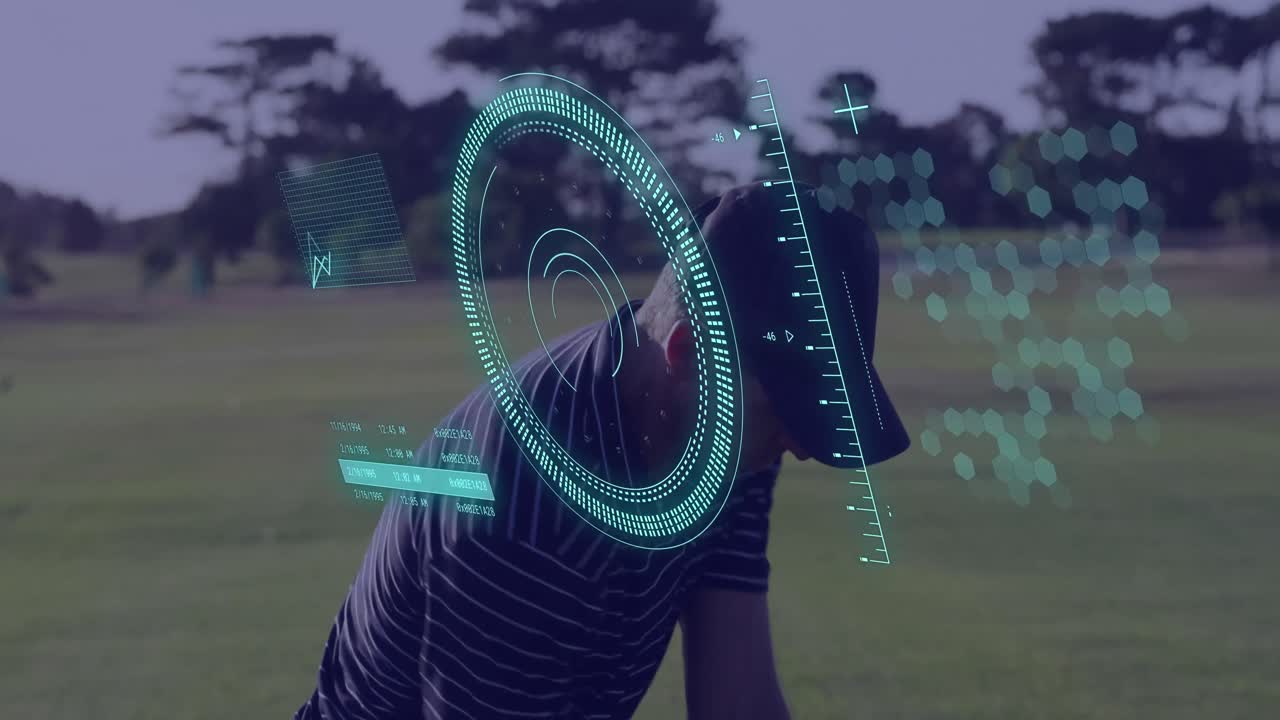 골프를 치는 백인 남성의 스캔과 데이터 처리 애니메이션