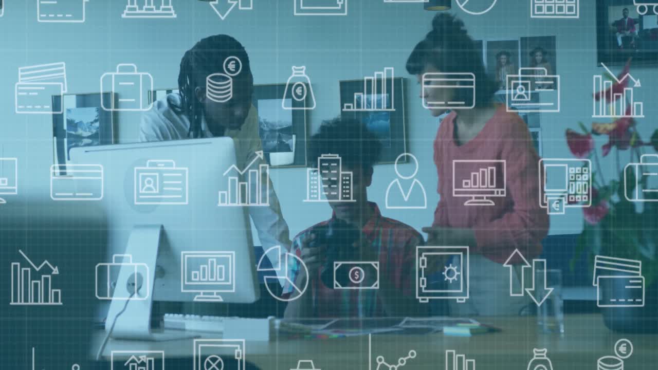 animación de múltiples iconos sobre diversos compañeros de trabajo discutiendo en el escritorio en la oficina