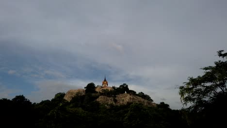 wat phra phutthachai is a tourist destination to foreigners and to the thai nationals who are seeking for blessings