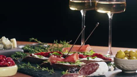 Delicious Appetizers with Wine