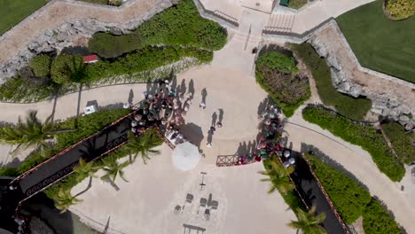 Drohnenaufnahmen-Eines-Mexikanischen-Resorts