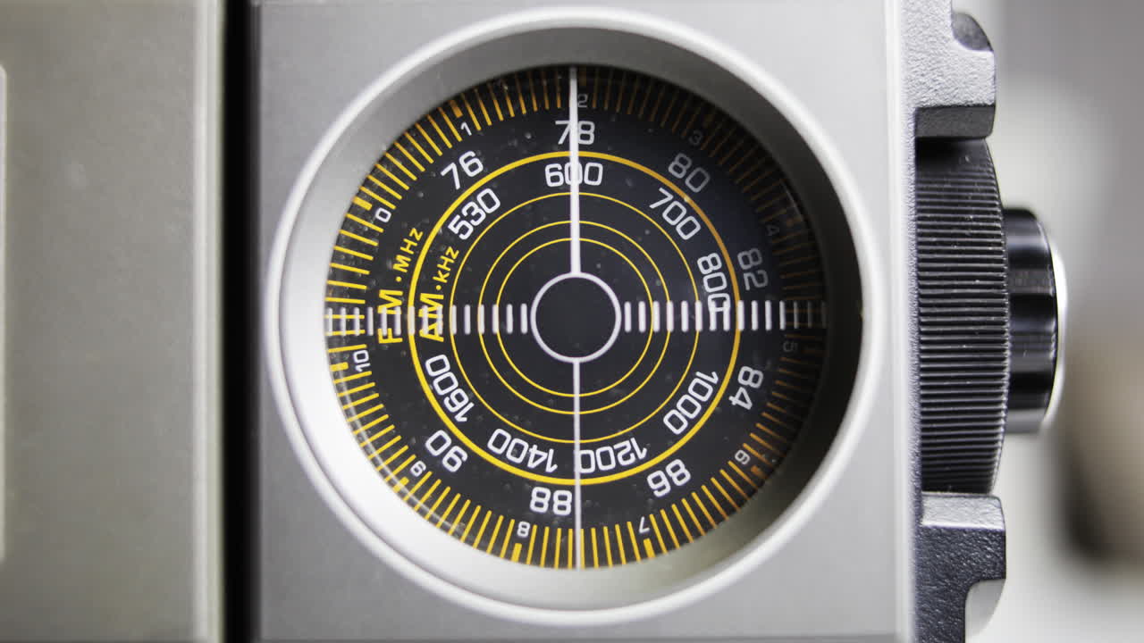 스퀘어 라디오 16