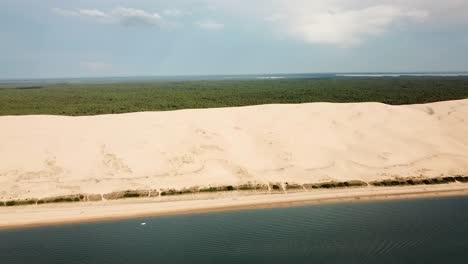 Breathtaking-Nature-Landscape-of-the-Sand-Dunes-in-Bordeaux,-France