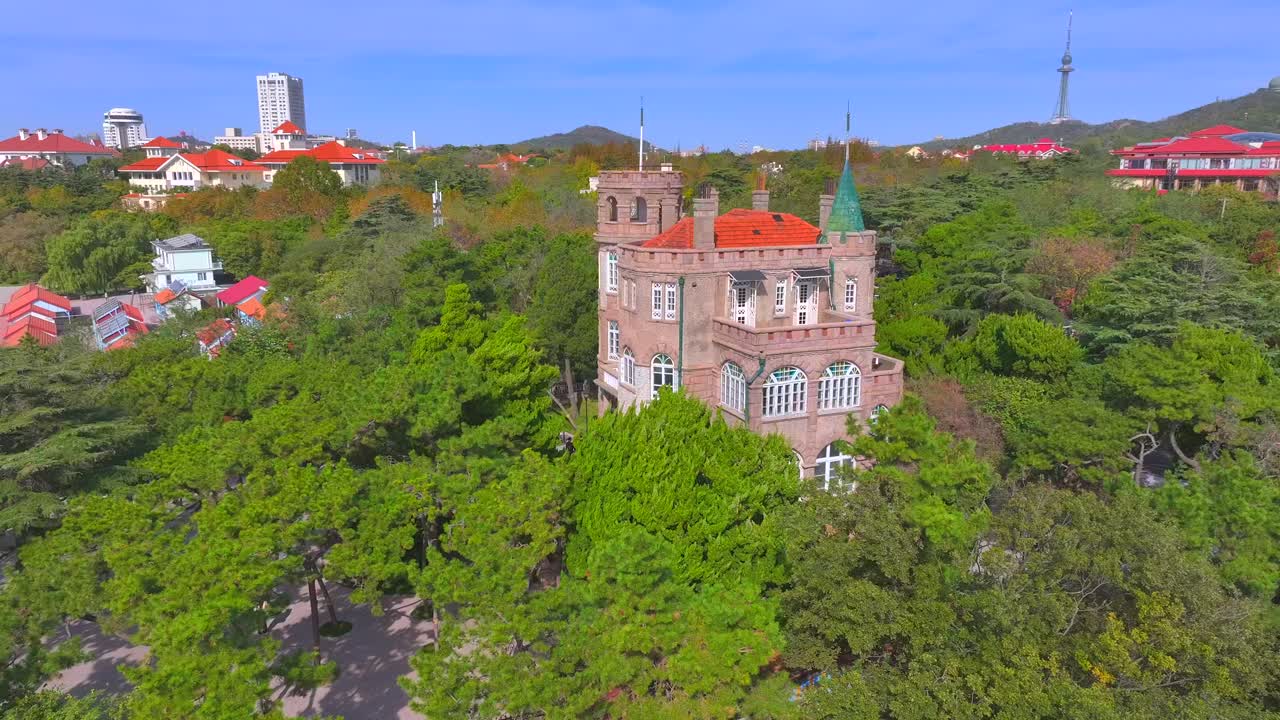 Autumn Architecture at Badaguan in Qingdao, ChinaBeautiful autumn scenery in the Chinese city of QingdaoAerial photography of the beautiful autumn scenery in Qingdao