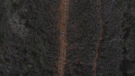 Path-to-Koko-Head-in-O'ahu-in-Hawaii