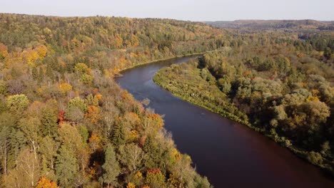 Sigulda-Stadt-Lettland-Im-Monat-Oktober