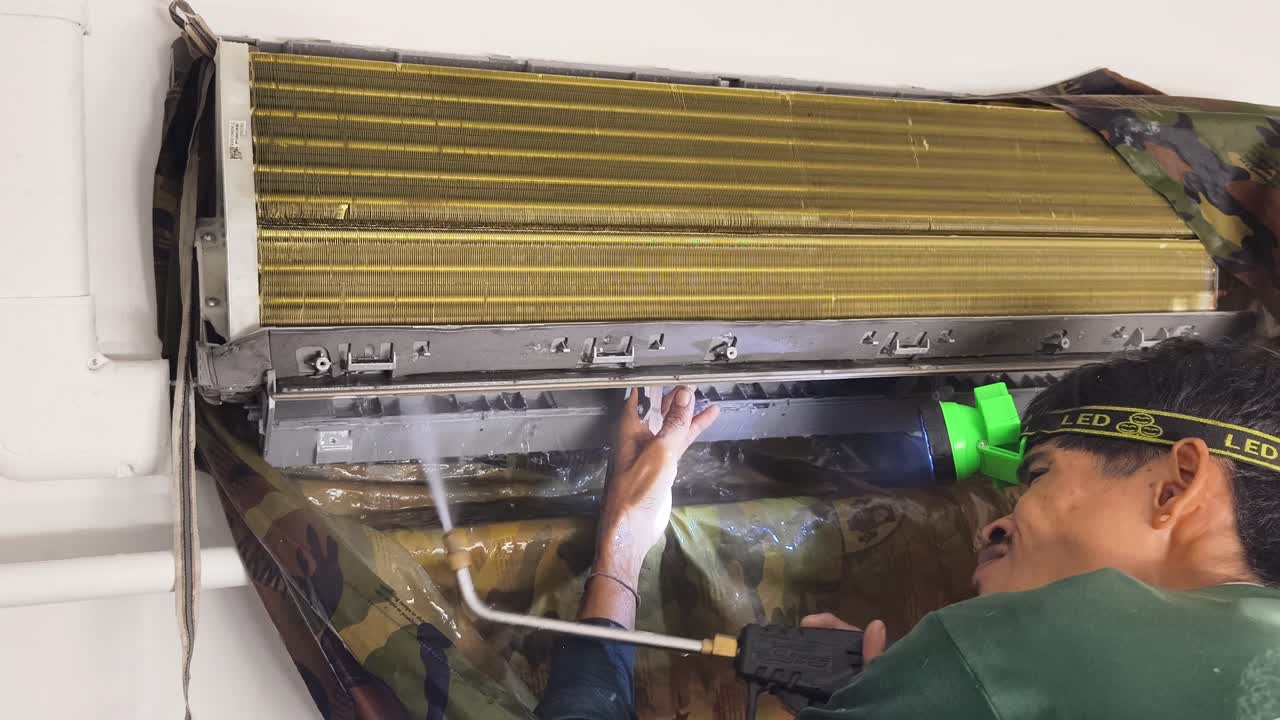Air Conditioner Cleaning and Maintenance