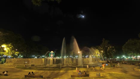 mendoza time lapse plaza pública y fuentes