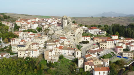 Right-orbiting-shot-of-Pietracupa-old-town-in-Molise-region-in-Italy