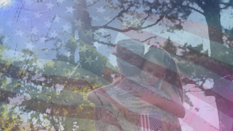 animación de un soldado con su hija sobre la bandera estadounidense