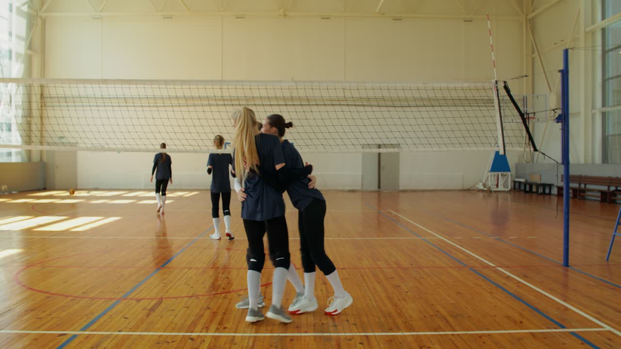 L'équipe de volley-ball en action